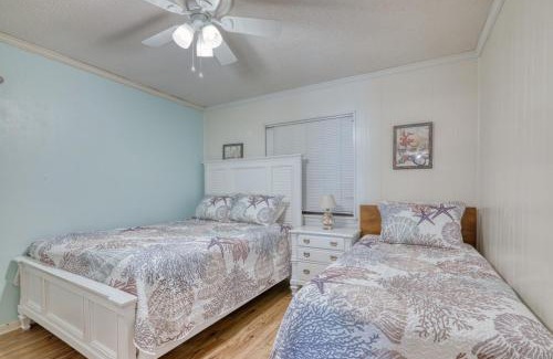 North Myrtle Beach House | 2 Bedroom Oceanview Condo at Sea Cabin! Sleeps 5!