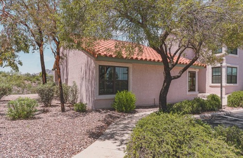 The Foothills Condo | 2 Bedroom, Open Floor Plan, w/Stunning Wood Rooms!