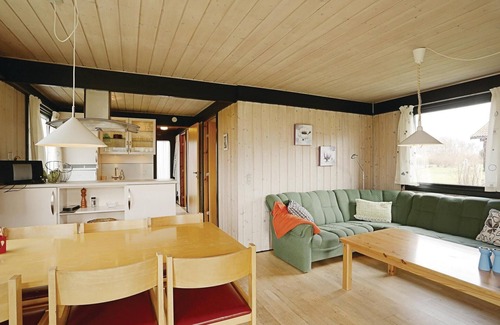 Arnager House | 2 bedroom pet friendly home in Rønne
