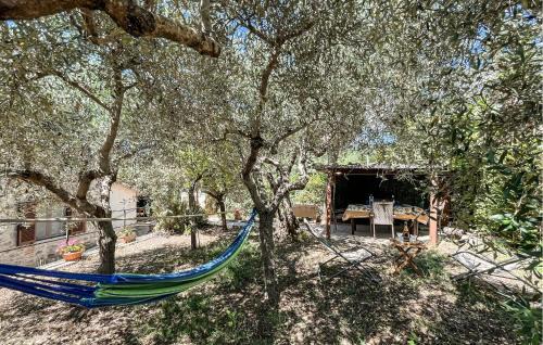 Acqua Loreto House | 2 Bedroom Pet Friendly Home In Todi