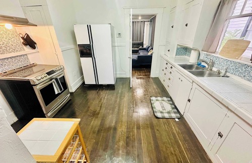 Downtown Reno House | 2-Bedroom/Pet OK/Sleeps6/3TVs