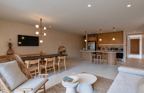 Jimenez Apartment | 2-Bedroom Posh Apartment - Aflora