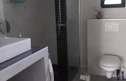 Andernos-les-Bains House | 2 bedroom private vacation home in Andernos-les-Bains