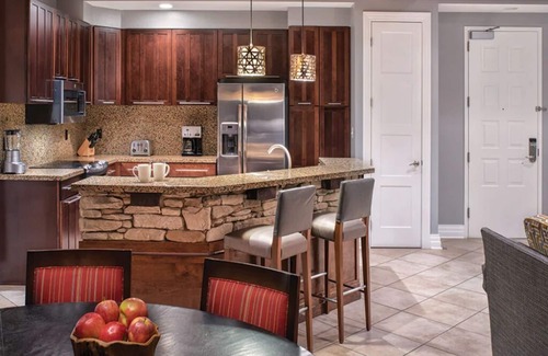Sevierville Condo | 2 Bedroom Presidential Condo, Golf View, Waterpark Passes, Great Smokies Lodge!