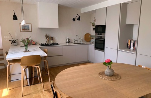 Doelan House | 2 bedroom private vacation home in clohars-carnoã "t