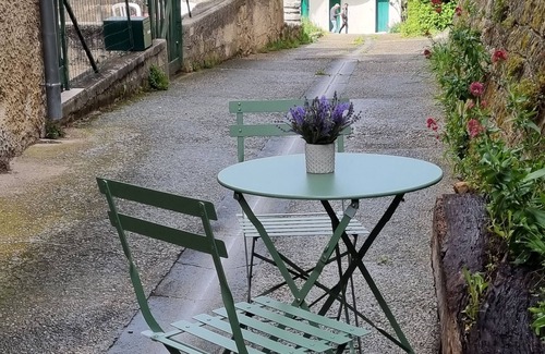 Mormoiron House | 2 Bedroom Private vacation home in Mormoiron