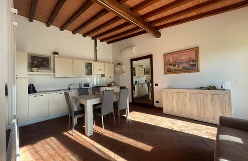 Pontedera House | 2 bedroom private vacation home in tuscany