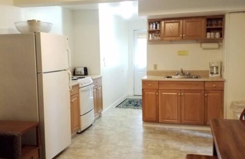 Cooperstown - Otsego Lake Apartment | 2 Bedroom Railroad layout