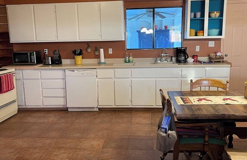 Florence Other | 2-bedroom ranchhouse with carport, fenced 1 acre yard, kitchen, mountain views