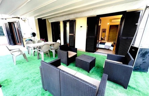 Naples Condo | 2 bedroom rental house with a terrace