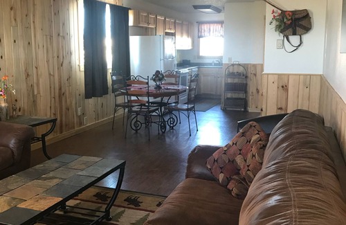 Walden House | 2 bedroom retreat in Moose Capitol in Colorado!