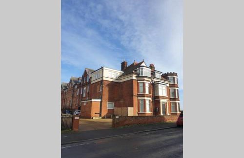 Felixstowe Apartment | 2 Bedroom Seafront Apartment