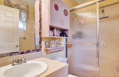 Whisper Walk Apartment | 2 Bedroom Single family 437243 by Houzlet