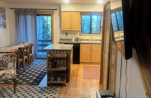 Beaver Condo | 2-bedroom ski condo. Allergy free environment , smoke and pet free.