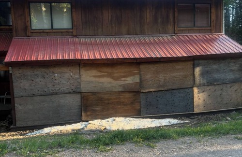 Beaver Condo | 2-bedroom ski condo. Allergy free environment , smoke and pet free.