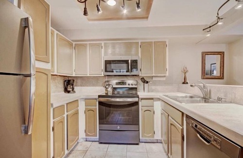 Peak 9 Hotel | 2 Bedroom Ski in, Ski out Mountain Vacation Rental Located Next to Historic Main Street in Downtown Breckenridge