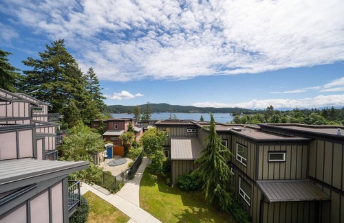 Sooke Cottage | 2 Bedroom Sooke Townhome