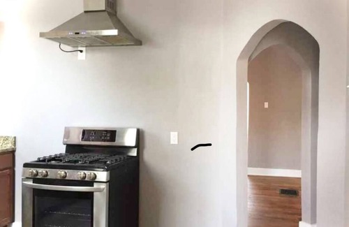 Pueblo House | 🌅 2-bedroom Spacious house. Close City Center & State Fair
