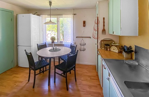 Monsteras House | 2 bedroom stunning home in Habbestorp