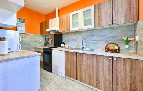 Bjelovar House | 2 Bedroom Stunning Home In Gudovac