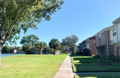 Texas City House | 2-bedroom townhome in beautiful Texas City with WiFi, AC