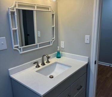 Charlotte House | 2 Bedroom Townhouse