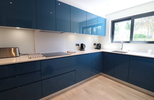 Almancil House | 2 Bedroom Townhouse with communal pool in Lakeside Quinta do Lago
