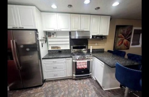 Pinecrest West Park Apartment | 2 Bedroom Tropical Paradise #1