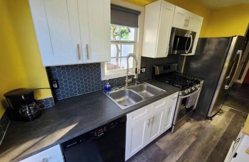 Pinecrest West Park Apartment | 2 Bedroom Tropical paradise #2