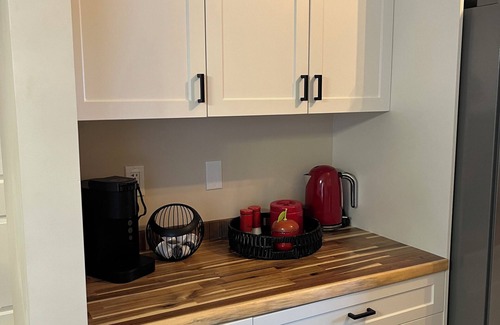 Grande Prairie House | 2 bedroom upper level of home in Grande Prairie