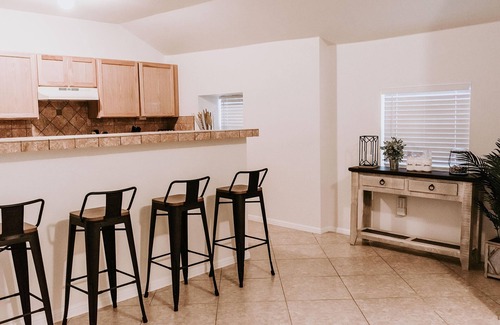 Arsenal House | 2-bedroom vacation home, steps to the San Antonio River