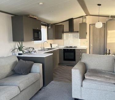 Chichester Villa | 2 Bedroom Villa - Lakeside Holiday Park