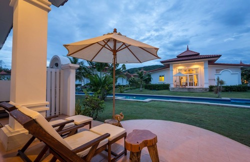 Nong Kae House | 2 bedroom villa with 50m pool in BelVida Resort, Hua Hin