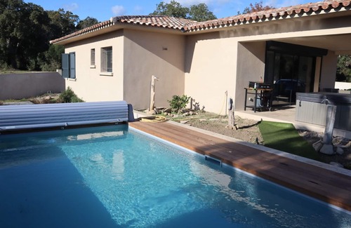 Ventiseri Villa | 2-bedroom villa with spa and heated pool