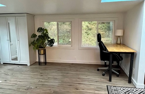 Salt Spring Island House | 2 Bedroom with Stunning Views