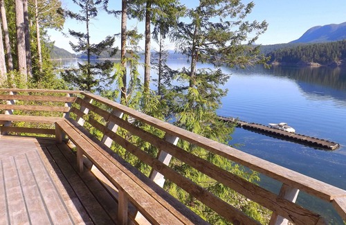Powell River Resort | 2 Bedroom West Coast-style chalet at the Desolation Sound Resort