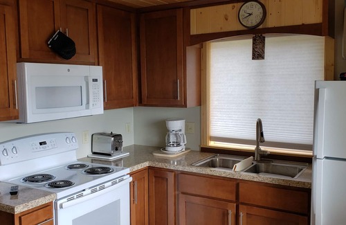 Battle Lake Cabin | 2 Bedroom with great views of Otter Tail Lake