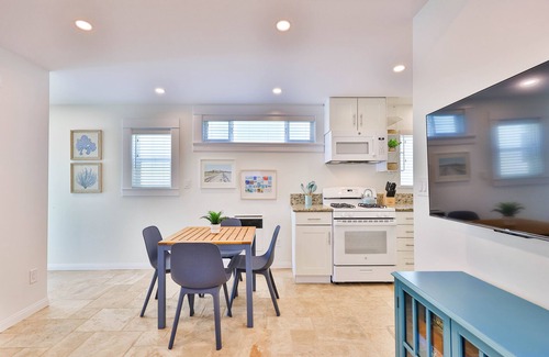 Ocean Beach House | 2 BEDROOM WITH LARGE YARD - LITERALLY STEPS TO THE SAND