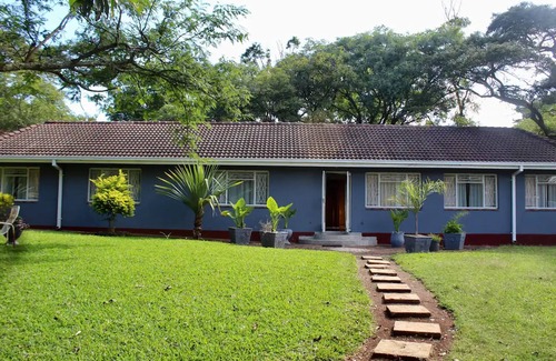 Mutare Apartment | 2 Bedroomed House With a Lovely Garden - 2177