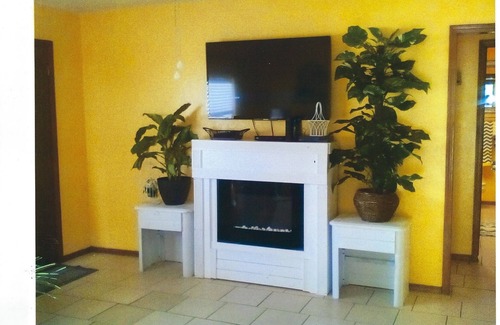 Enid Apartment | 2 bedrooms 1 bathroom luxury apartment
