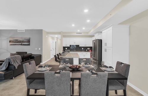 Bay Lake Apartment | 2 Bedrooms/2 Bathrooms/Storey Lake (3120-106 PC)