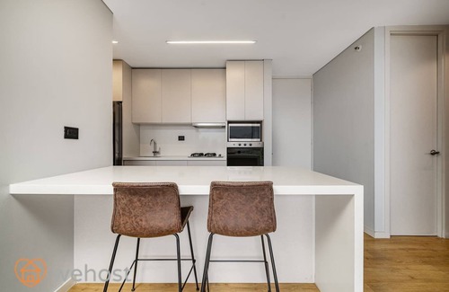 El Tesoro Apartment | 2 Bedrooms 2 Bathrooms