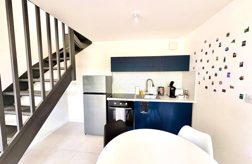Cadereau Apartment | 2 bedrooms - 6 guests - A/C and comfort
