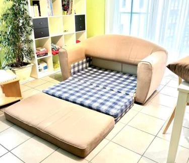 Vaulx-en-Velin Apartment | 2 bedrooms, air conditioning, garage, metro