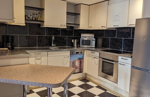 Amsterdam City Centre Apartment | 2 Bedrooms Apartment with Balcony in Amsterdam City Center