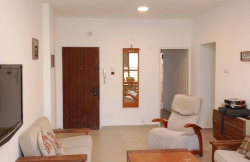 Rishon LeTsiyon Condo | 2 bedrooms Apartment, clean, neat and cozy in Rishon LeZion center!