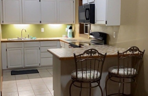 Sturgeon Bay House | 2 Bedrooms - Room to park boat! - Close to water & Potawatomi State Park