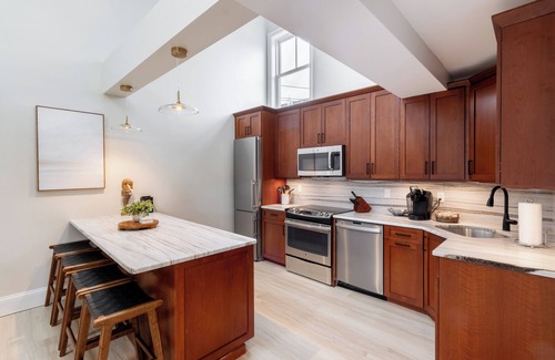 Yachting Village Condo | 2 Bedrooms w/Loft and En-Suite Baths, Walk to Harbor