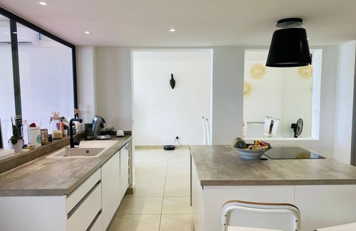 Marigot Apartment | 2 bedrooms with a seaview