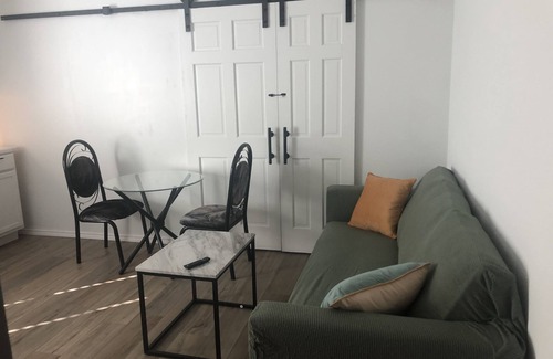 Clear Lake Condo | 2-bedrooms with its own bathroom and kitchen.nn